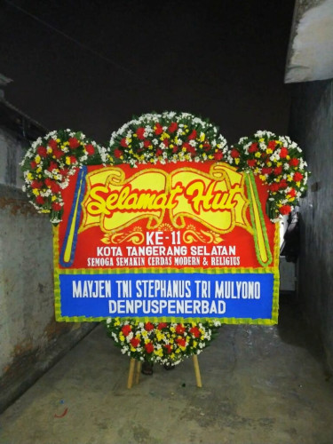 Bunga Papan Congratulation Maspion Industrial Estate Manyar